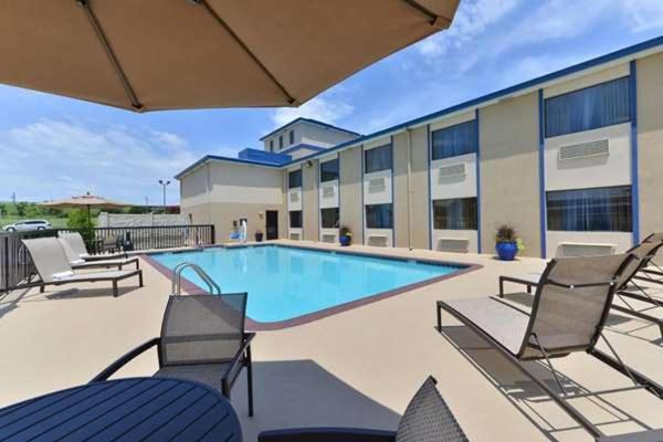 Baymont By Wyndham Ardmore I-35 Exterior foto